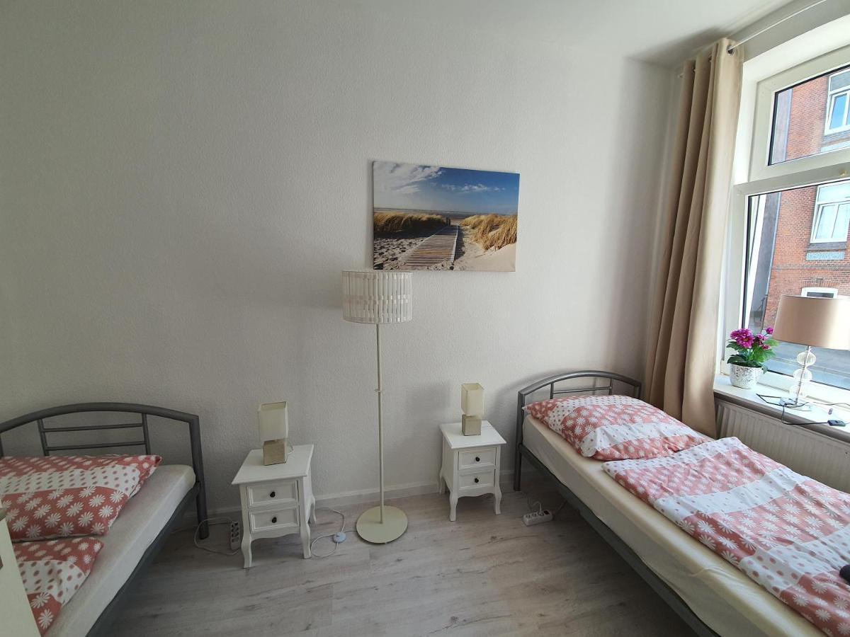 Zentrum Husum bis 5 Personen Exterior foto